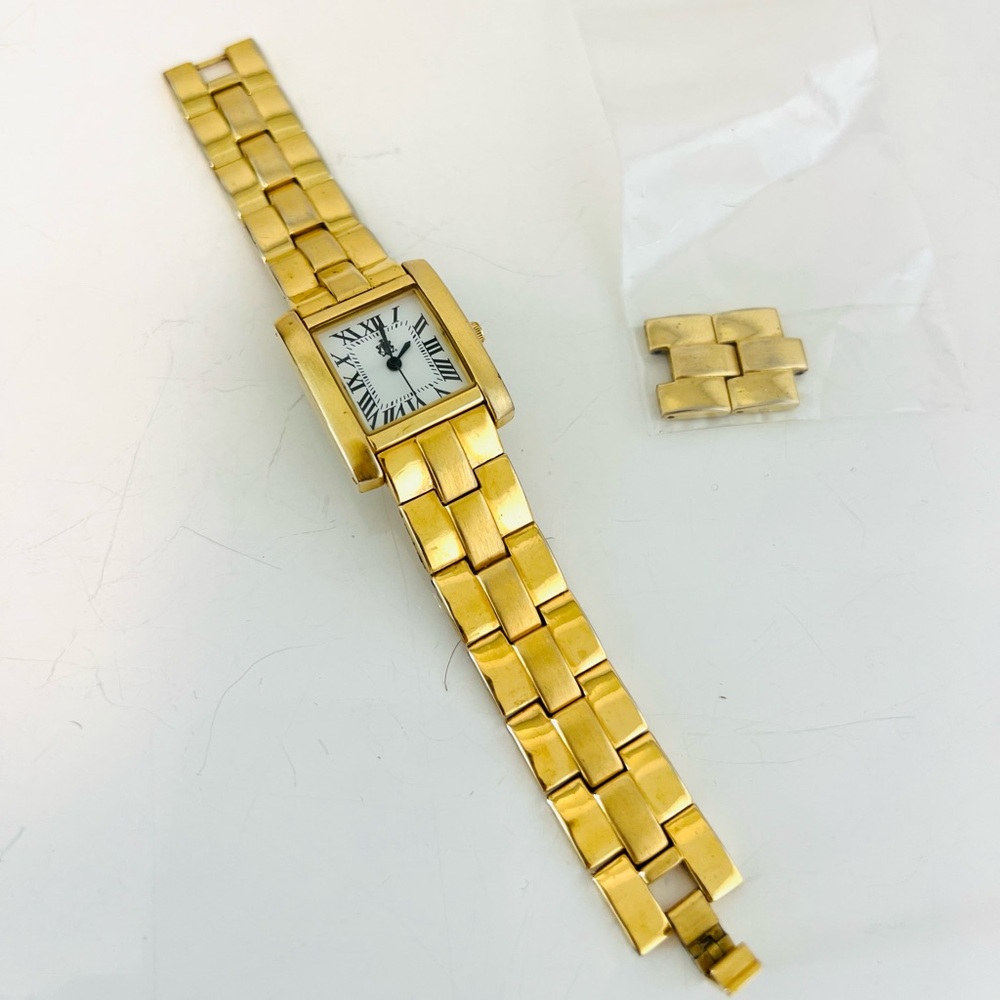 Vintage Gold Square Face Watch
